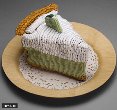вязаное пирожное