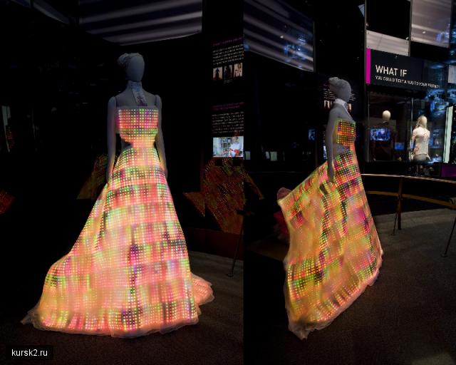 Платье из 24000 светодиодов